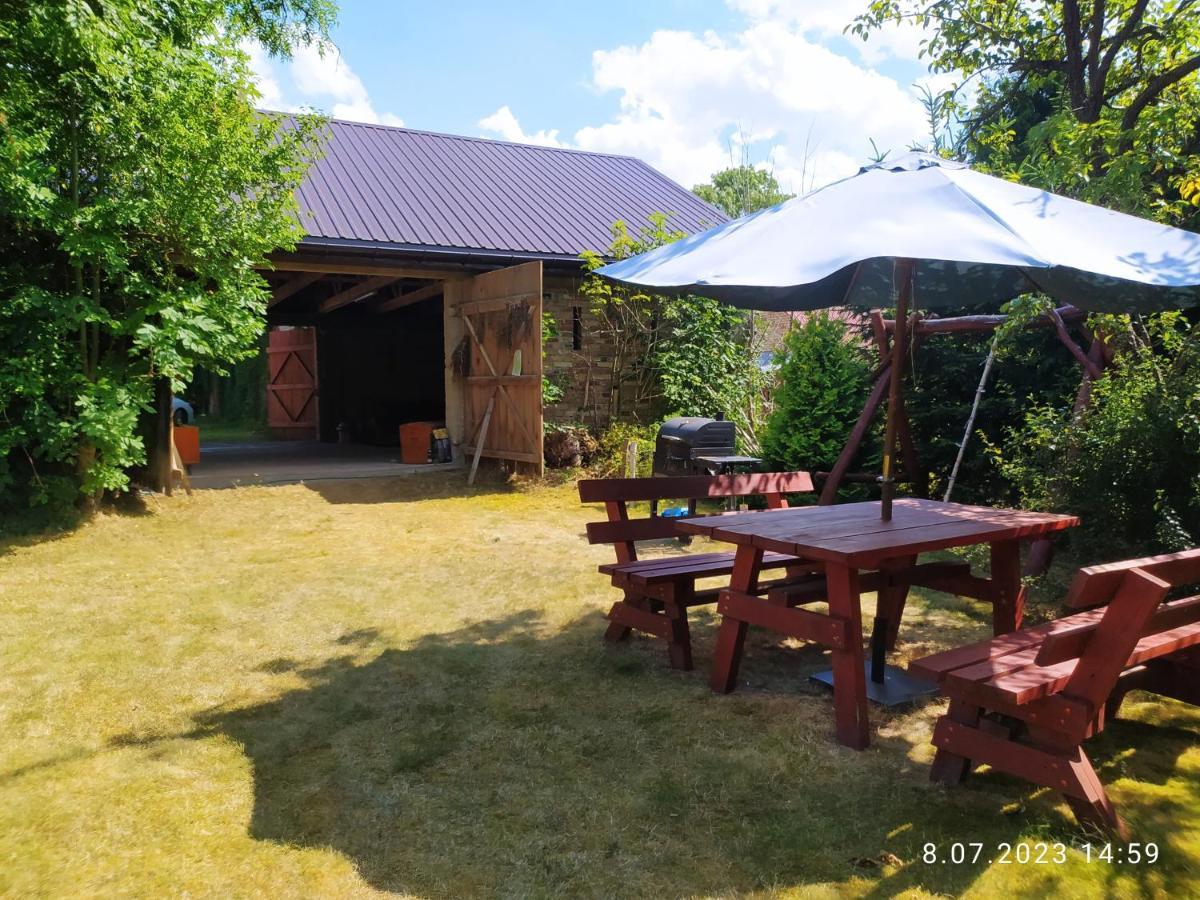 Dolistowka: Apartamenty z Jacuzzi, Ogrodem i Placem Zabaw Goniadz Exterior photo